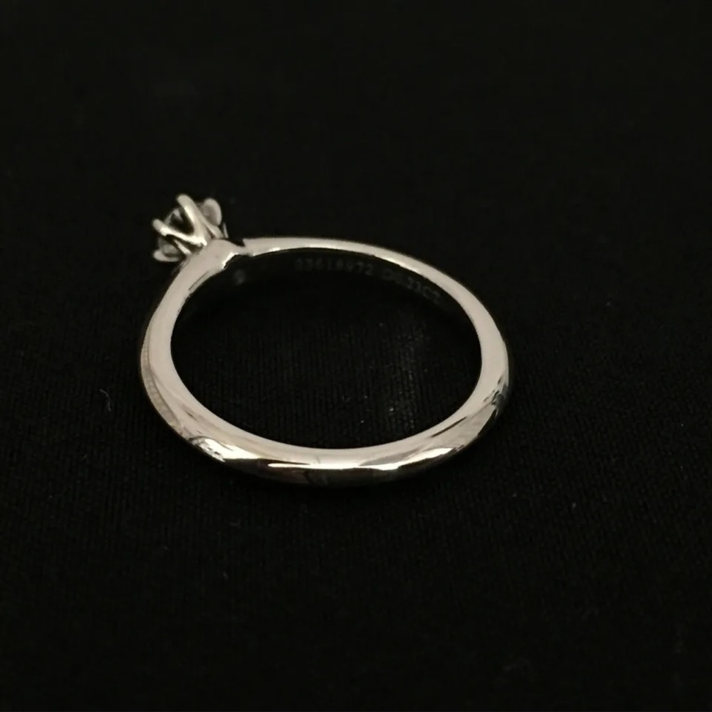 NEW Tiffany&Co. Sz 6 Platinum VS1 Round Brilliant Diamond Ring w/Paperwork - Picture 6 of 13